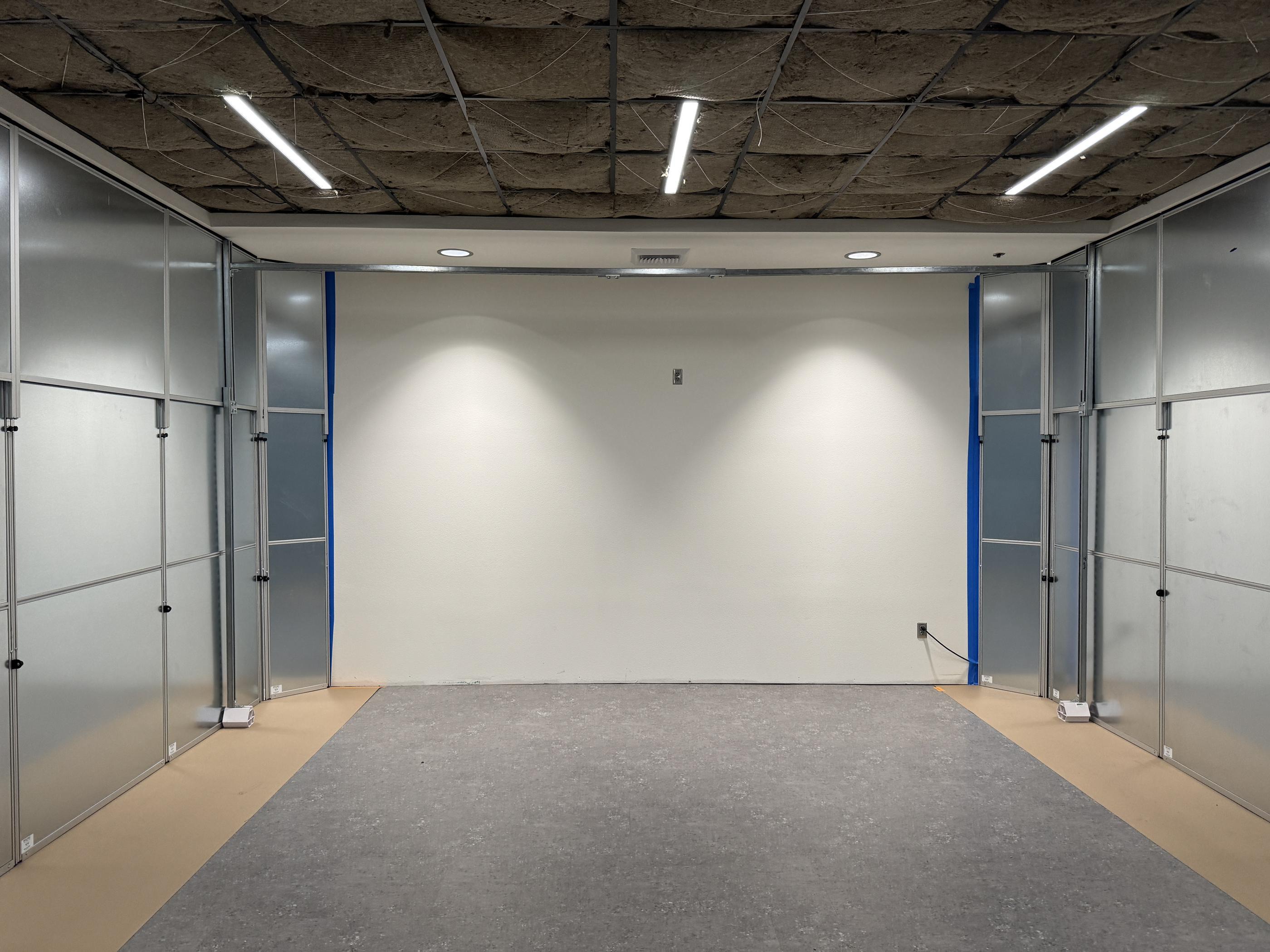 Expanded containment installation supporting the next phase of renovation at Courthouse Fitness