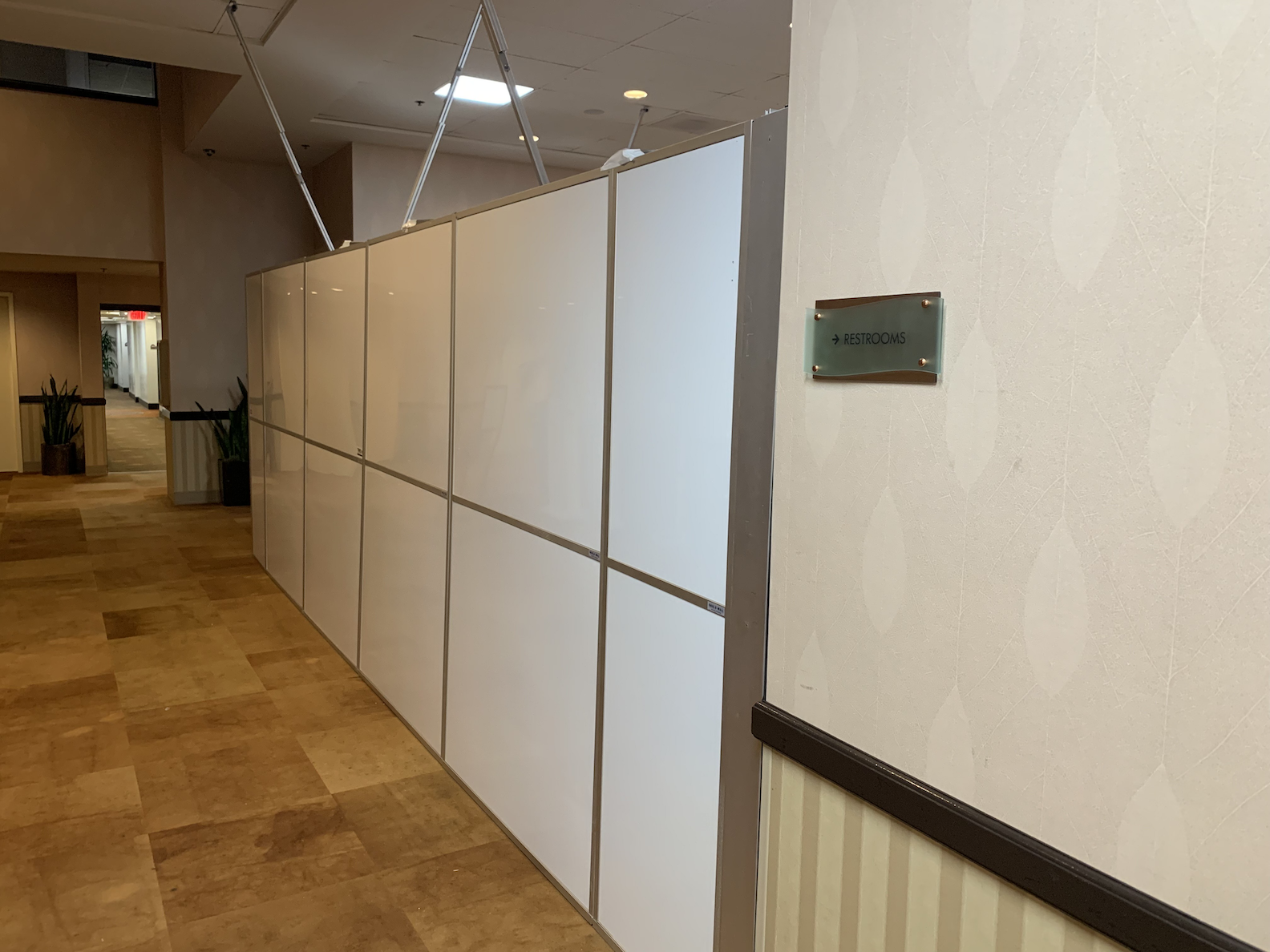 Temporary Wall Systems Anchorage Builds Childcare Room for Military Reception