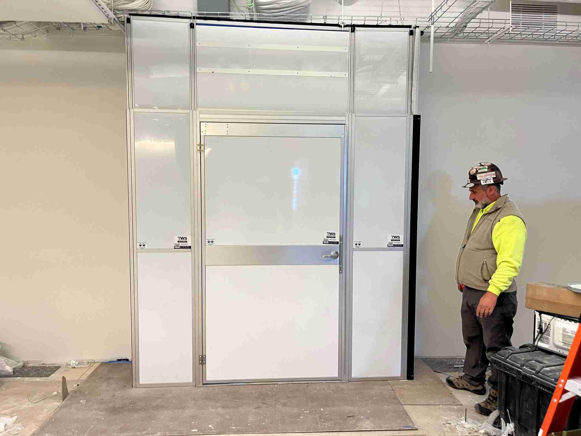 How Construction Project Managers Can Utilize Modular Containment