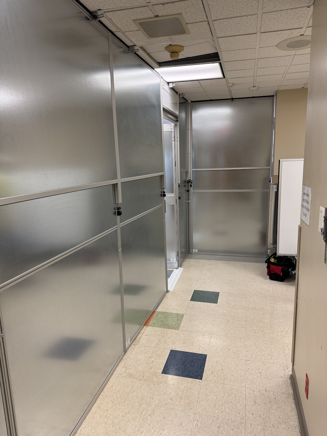 Temporary Wall Systems St. Louis Builds Temporary Containment for a Local Hospital Cafeteria Renovation