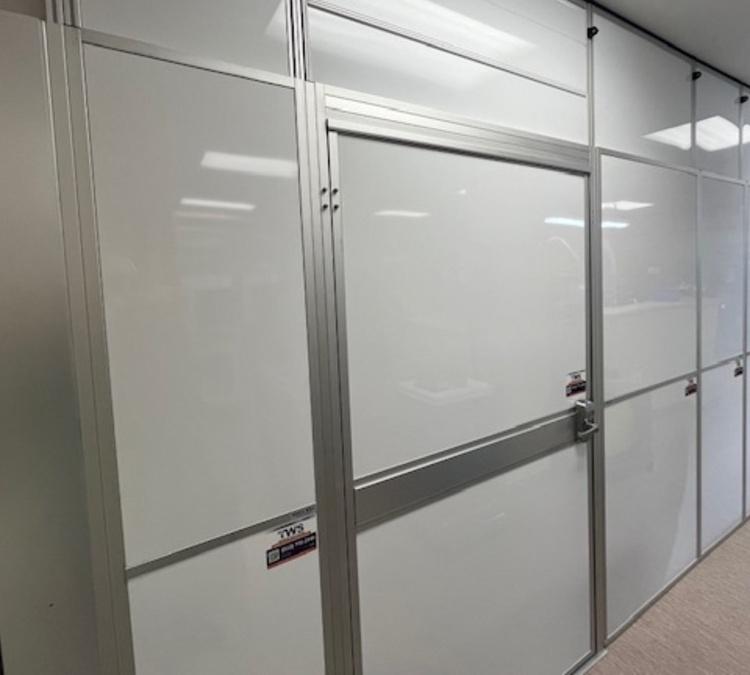 Healthcare Cleanroom Installation