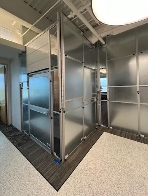 Laboratory & Office Space Modular Wall Installation