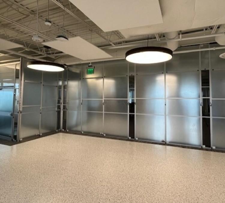 Laboratory & Office Space Modular Wall Installation