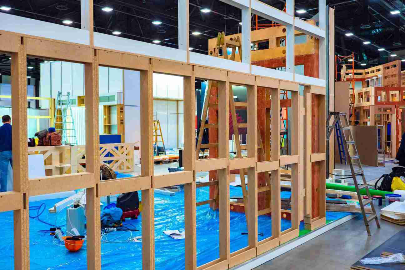 How to Divide a Room with a Temporary Wall